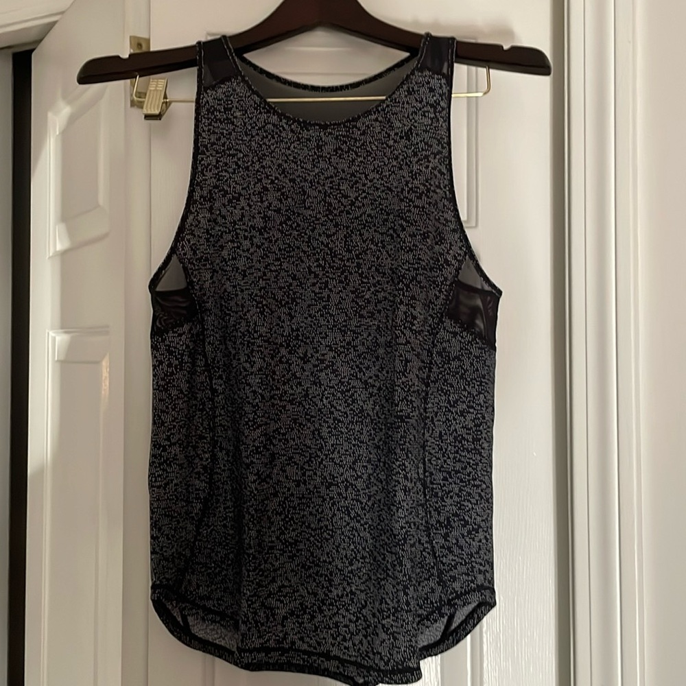 Lululemon Sculpt Tank II Salt Alpine White Black Print Mesh Sleeveless Top